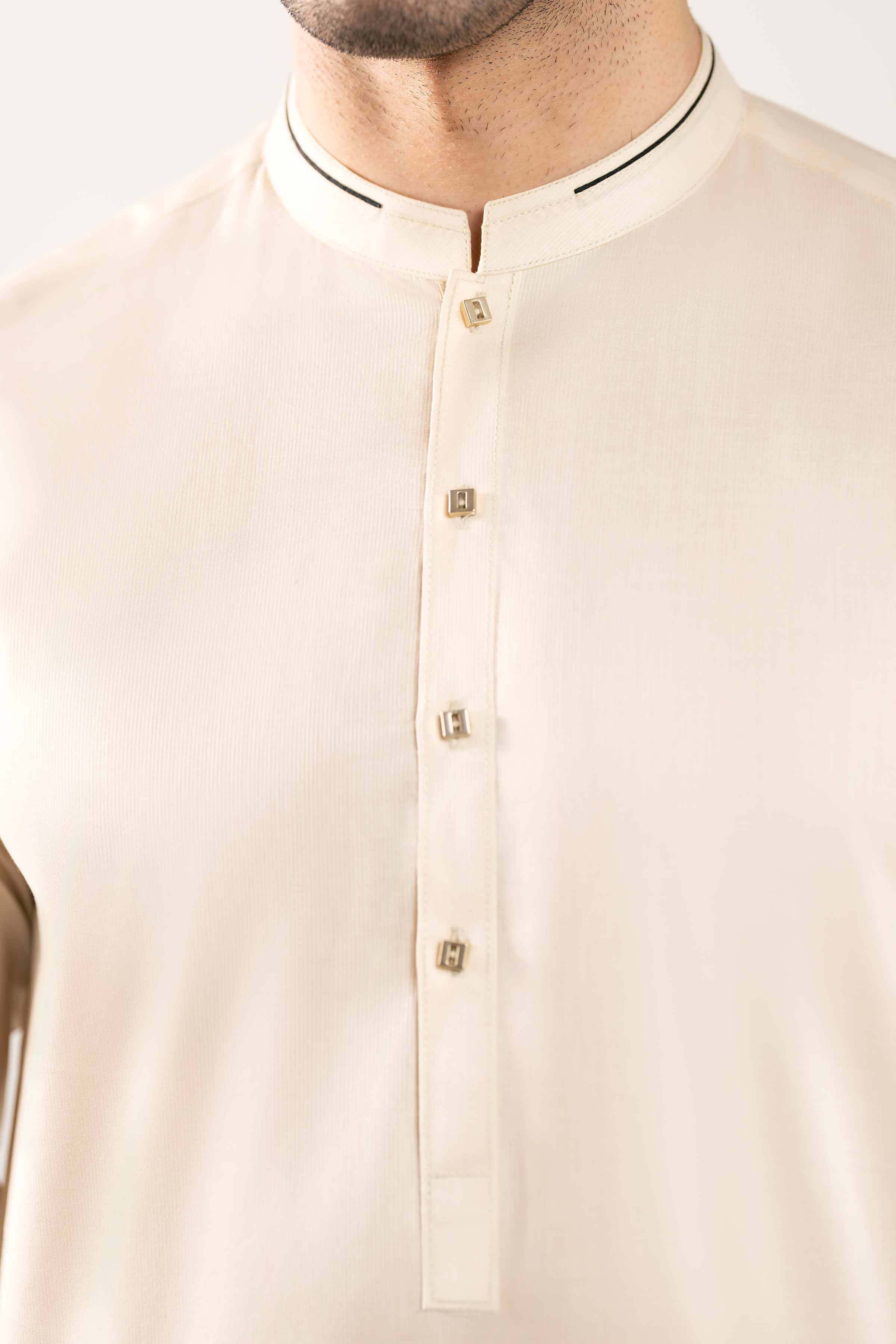 Un Stitch - Naqsh Suit - 42508115