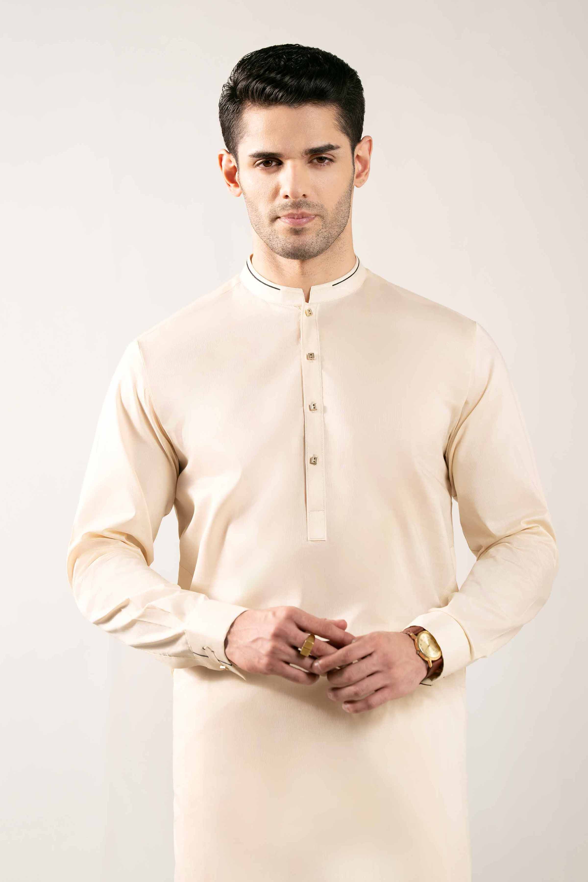 Un Stitch - Naqsh Suit - 42508115