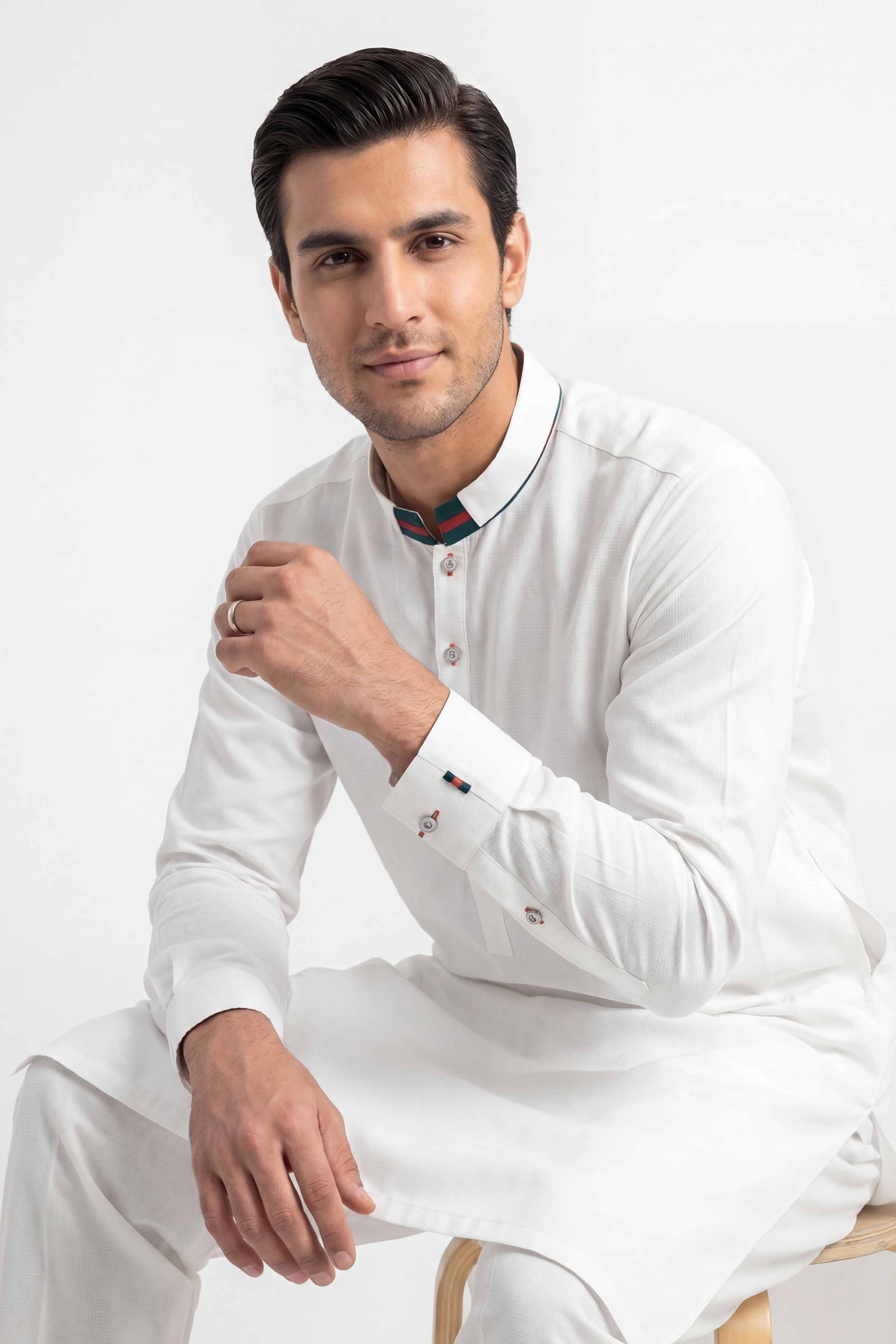 Un Stitch - Naqsh Suit - 42608010