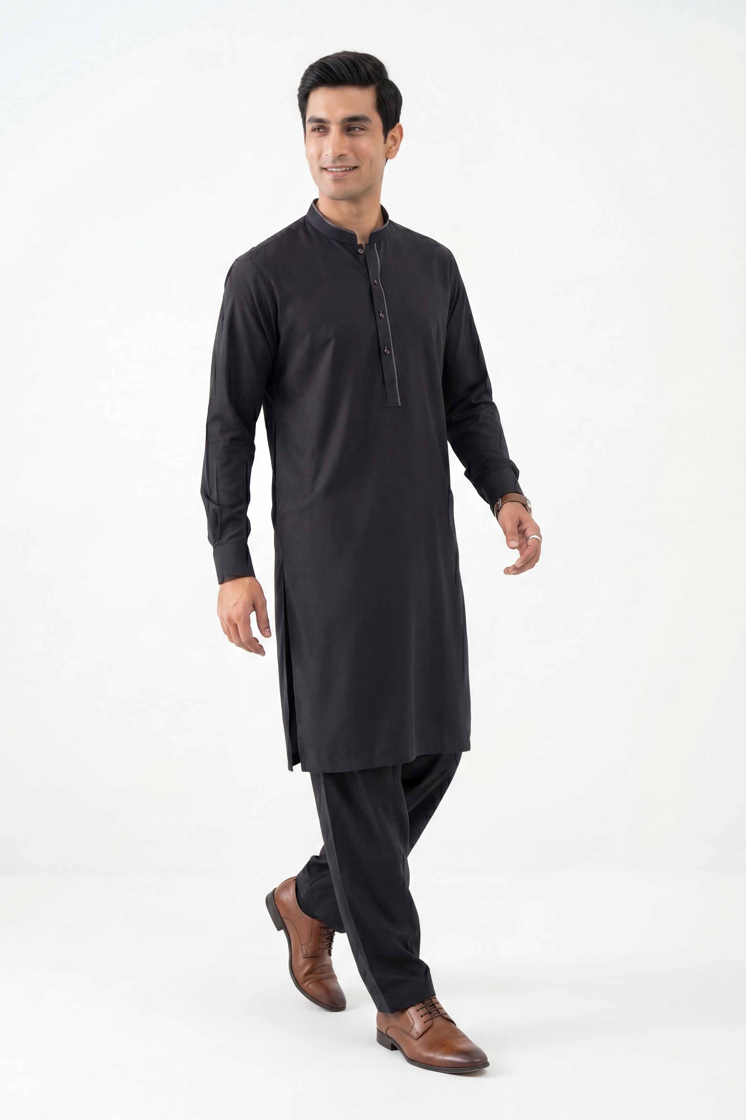 Un Stitch - Naqsh Suit - 42608045